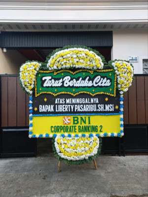 Papan Bunga Duka di Cipeles